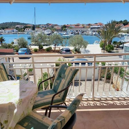 Apartman Rebeka Езера Экстерьер фото